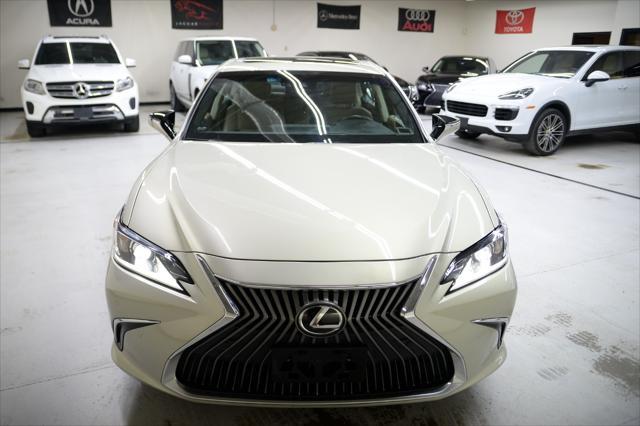 used 2019 Lexus ES 350 car, priced at $29,724