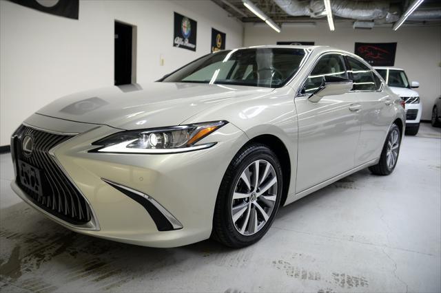 used 2019 Lexus ES 350 car, priced at $29,724