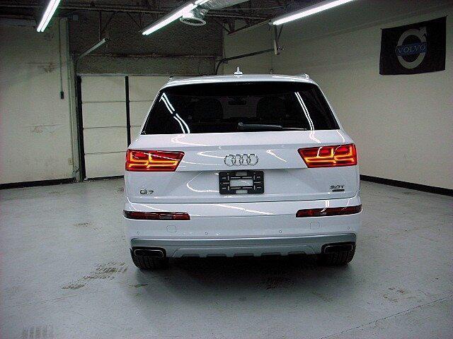 used 2017 Audi Q7 car, priced at $24,490