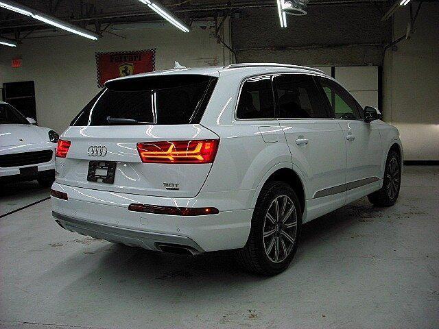 used 2017 Audi Q7 car, priced at $24,490