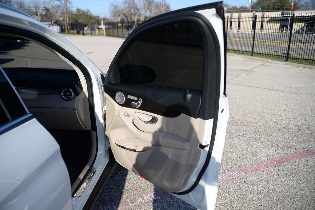 used 2021 Mercedes-Benz GLC 300 car, priced at $25,995