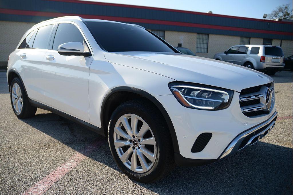 used 2021 Mercedes-Benz GLC 300 car, priced at $25,995