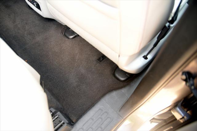 used 2016 Honda Pilot car, priced at $14,995
