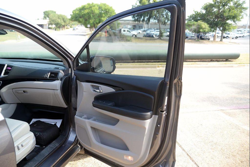 used 2016 Honda Pilot car, priced at $13,995