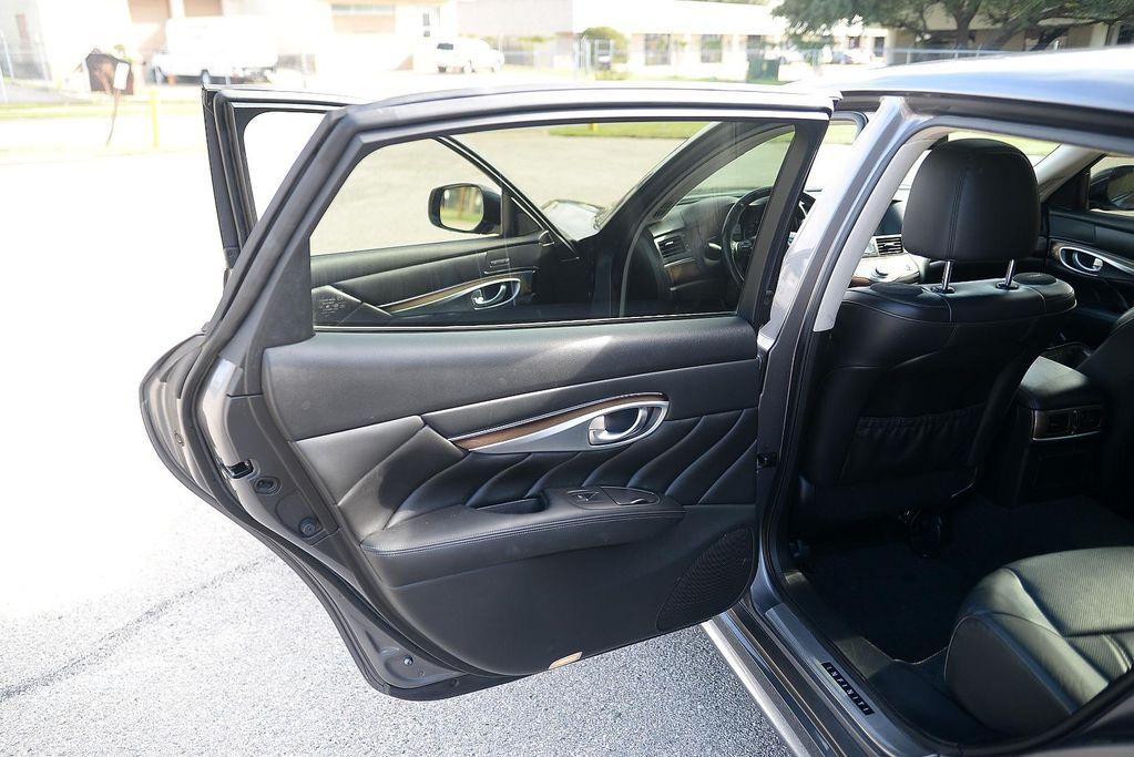 used 2015 INFINITI Q70L car, priced at $10,894