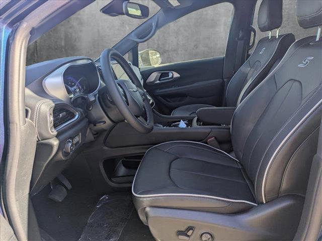 new 2025 Chrysler Pacifica car, priced at $57,134
