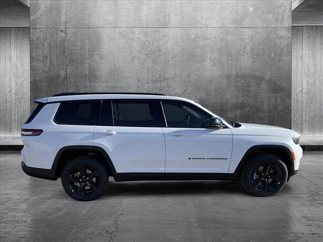 new 2025 Jeep Grand Cherokee L car, priced at $43,869