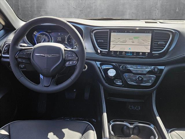 new 2025 Chrysler Pacifica car, priced at $52,757