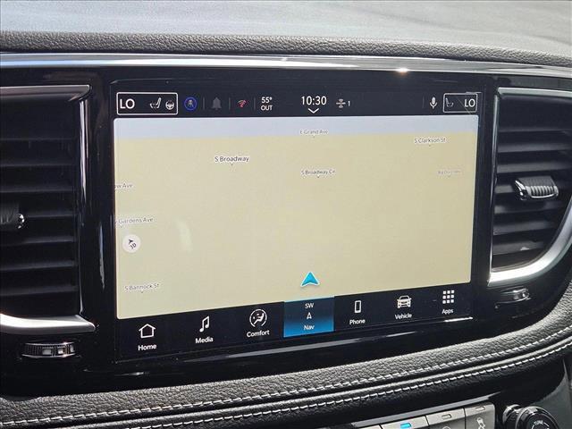 new 2025 Chrysler Pacifica car, priced at $52,757