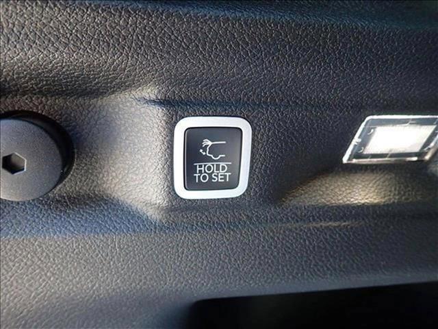 new 2025 Jeep Grand Cherokee L car, priced at $58,554