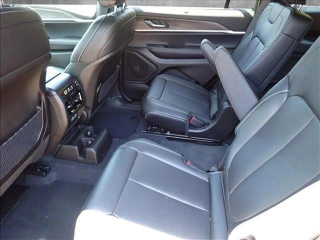 new 2025 Jeep Grand Cherokee L car, priced at $58,554