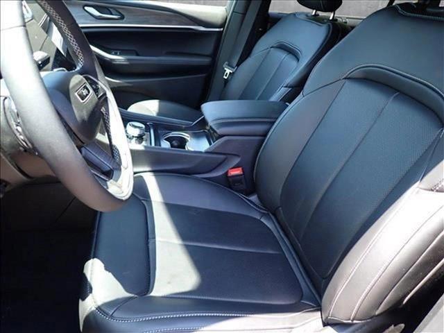 new 2025 Jeep Grand Cherokee L car, priced at $58,554