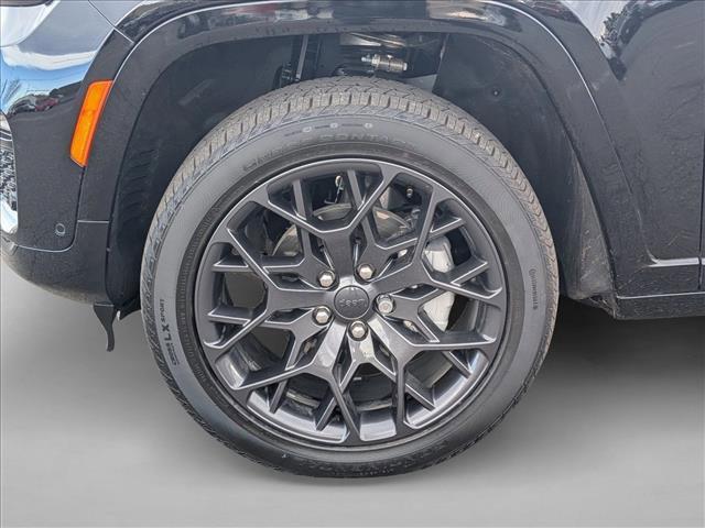 used 2025 Jeep Grand Cherokee car, priced at $52,000