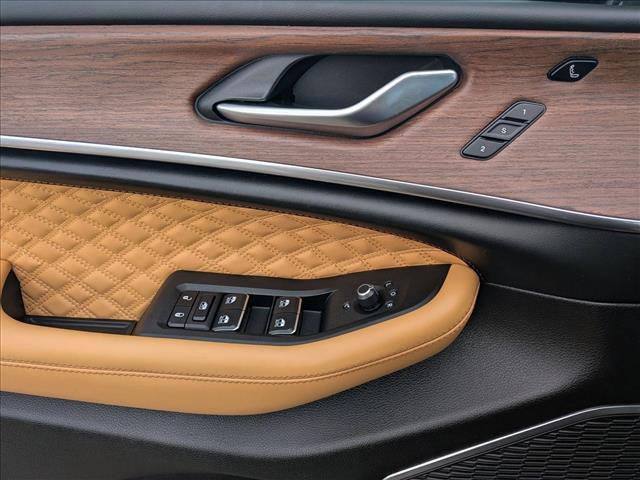 used 2025 Jeep Grand Cherokee car, priced at $52,000