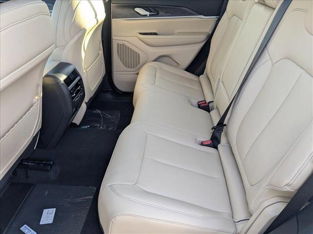 new 2025 Jeep Grand Cherokee car, priced at $43,894