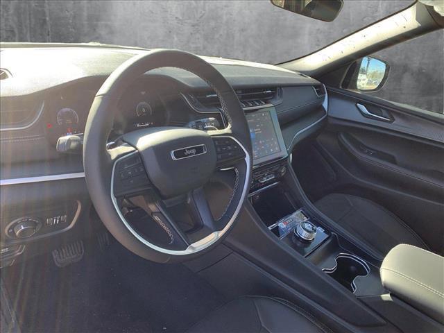 new 2025 Jeep Grand Cherokee car, priced at $43,824