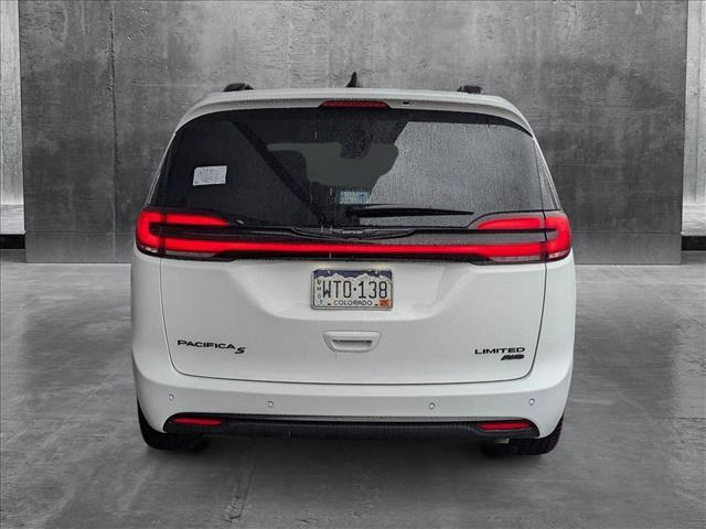 new 2025 Chrysler Pacifica car, priced at $52,472