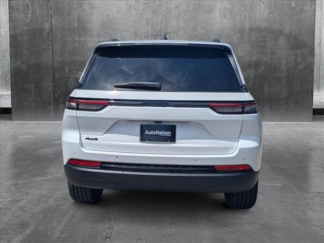 new 2025 Jeep Grand Cherokee car, priced at $45,860