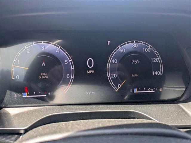 new 2025 Jeep Grand Cherokee car, priced at $45,860