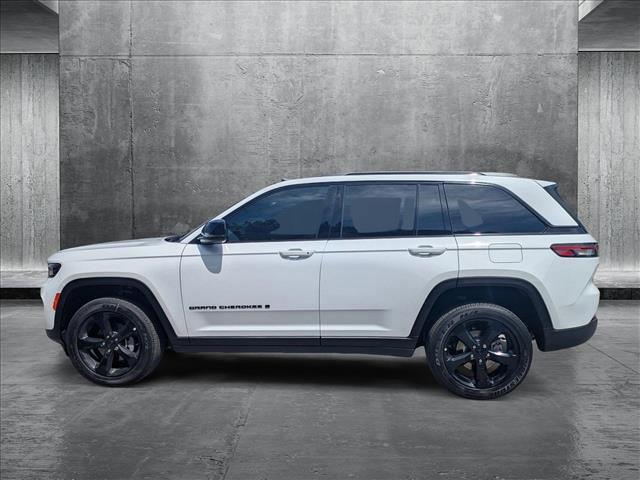 new 2025 Jeep Grand Cherokee car, priced at $45,860