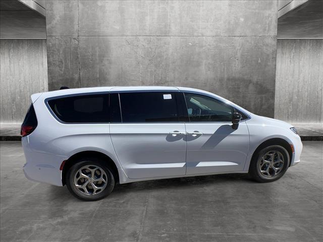 new 2024 Chrysler Pacifica car, priced at $50,499