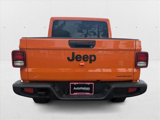 new 2025 Jeep Gladiator car, priced at $42,704
