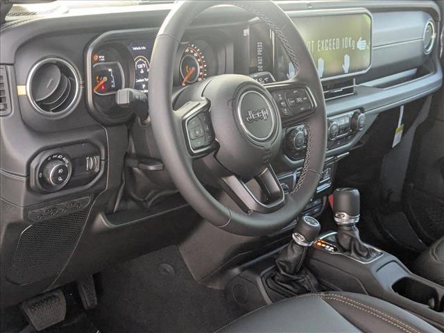 new 2025 Jeep Gladiator car, priced at $42,699