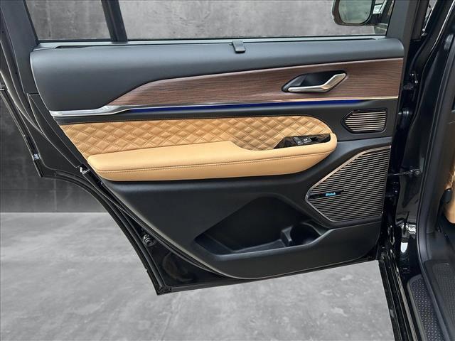 new 2025 Jeep Grand Cherokee L car, priced at $65,179