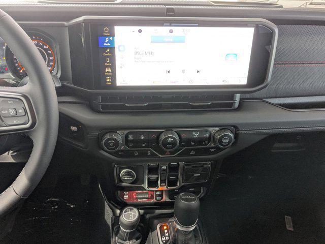new 2025 Jeep Gladiator car, priced at $58,439