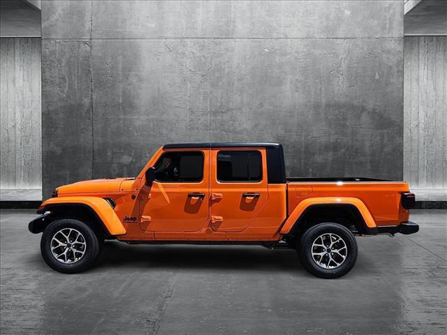 new 2025 Jeep Gladiator car, priced at $48,610