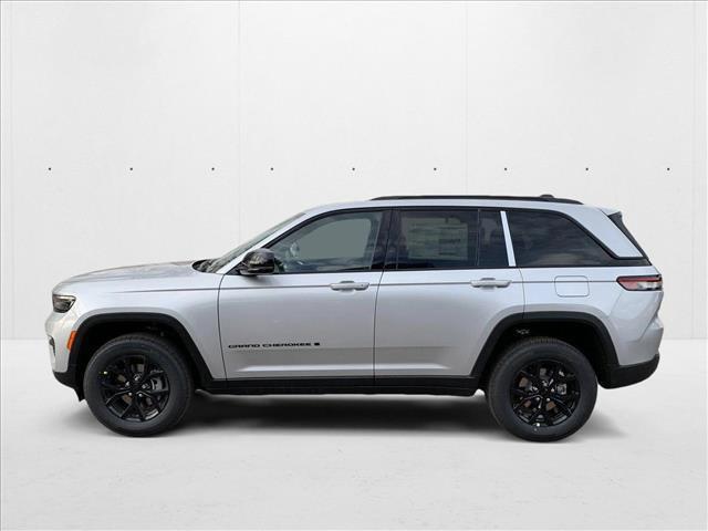 new 2025 Jeep Grand Cherokee car, priced at $40,505