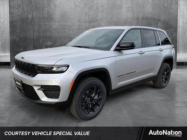 new 2025 Jeep Grand Cherokee car, priced at $44,979