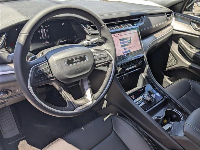 new 2025 Jeep Grand Cherokee car, priced at $43,549