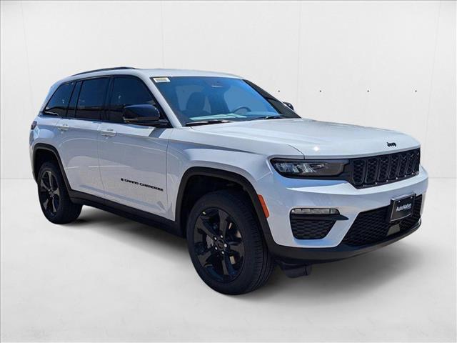new 2025 Jeep Grand Cherokee car, priced at $43,549