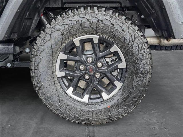 new 2025 Jeep Gladiator car, priced at $53,750