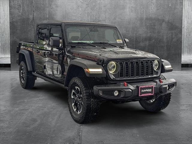 new 2025 Jeep Gladiator car, priced at $53,750