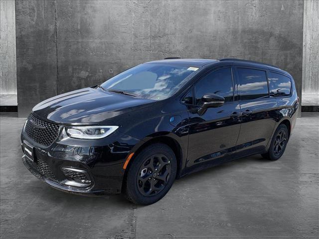 new 2025 Chrysler Pacifica Hybrid car, priced at $58,929