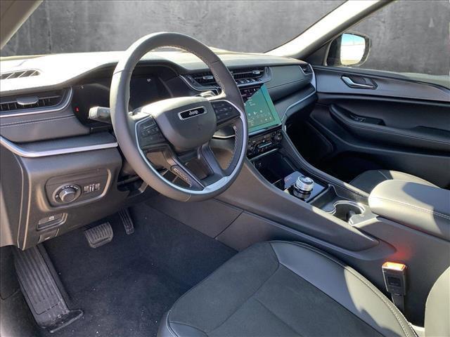 new 2025 Jeep Grand Cherokee car, priced at $44,579