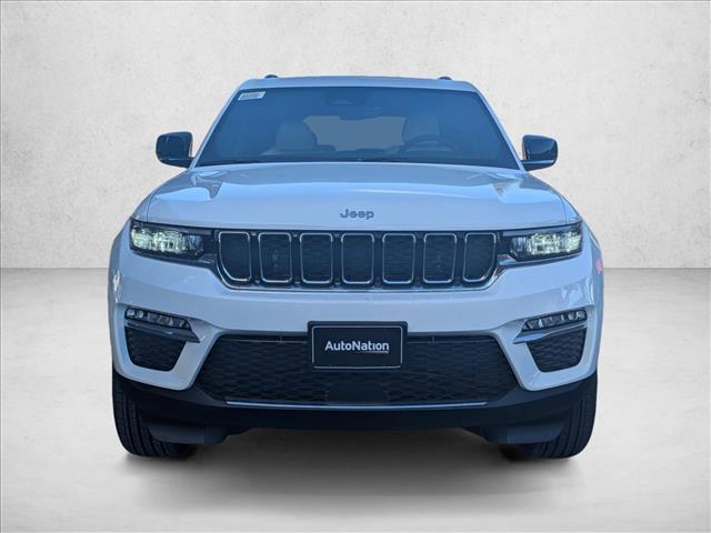 new 2025 Jeep Grand Cherokee car, priced at $45,820