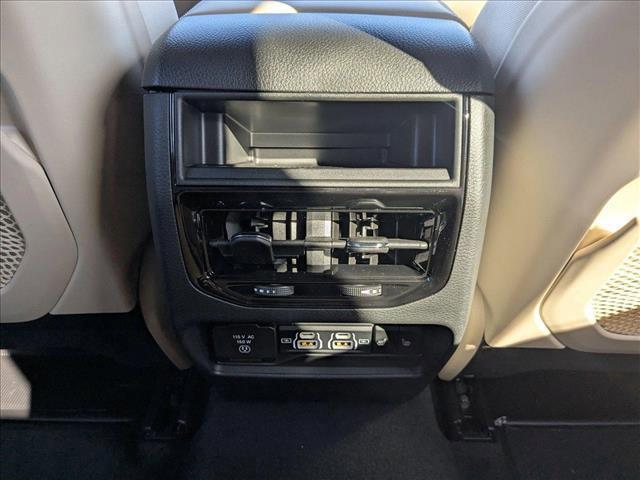 new 2025 Jeep Grand Cherokee car, priced at $45,254