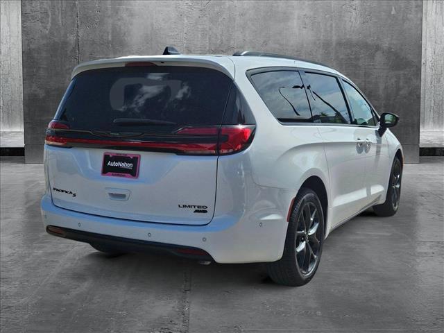 new 2025 Chrysler Pacifica car, priced at $52,757