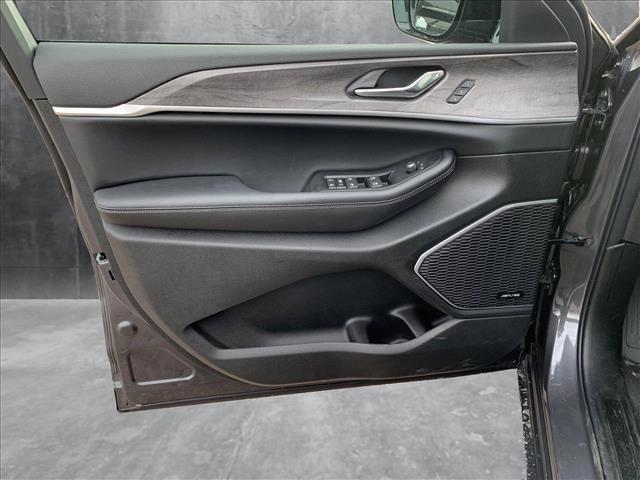 new 2025 Jeep Grand Cherokee L car, priced at $55,784
