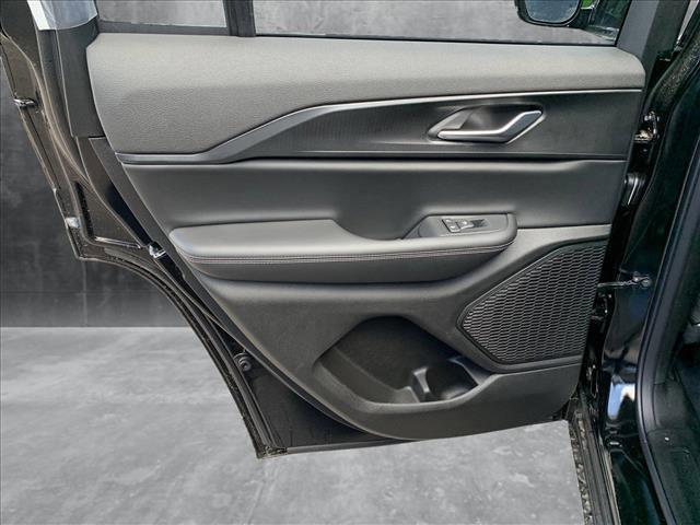 new 2025 Jeep Grand Cherokee car, priced at $46,799