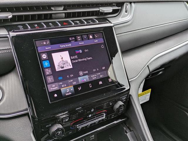 new 2025 Jeep Grand Cherokee car, priced at $37,249
