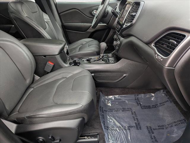 used 2019 Jeep Cherokee car, priced at $18,814