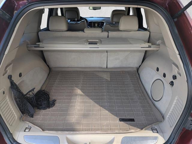 used 2015 Jeep Grand Cherokee car, priced at $11,000