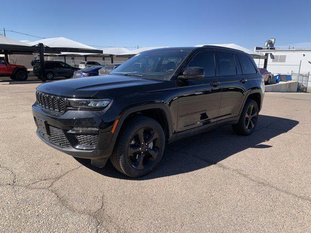 new 2025 Jeep Grand Cherokee car, priced at $51,095