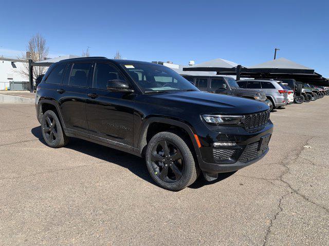 new 2025 Jeep Grand Cherokee car, priced at $51,095