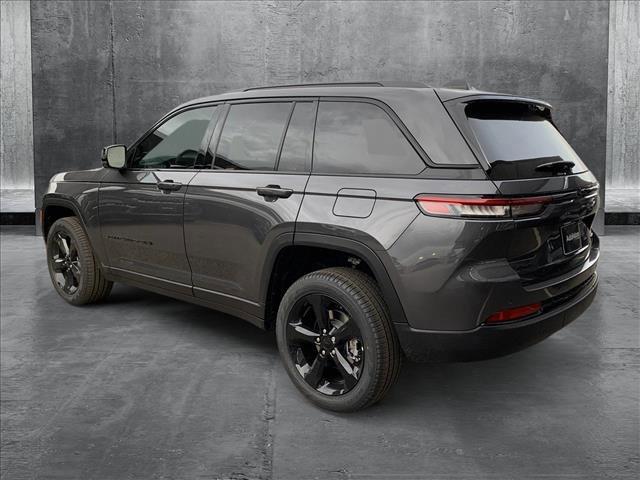 new 2025 Jeep Grand Cherokee car, priced at $53,759