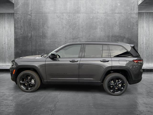 new 2025 Jeep Grand Cherokee car, priced at $53,759